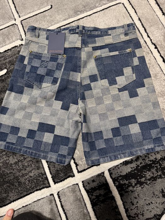 Pantaloni scurti Louis Vuitton