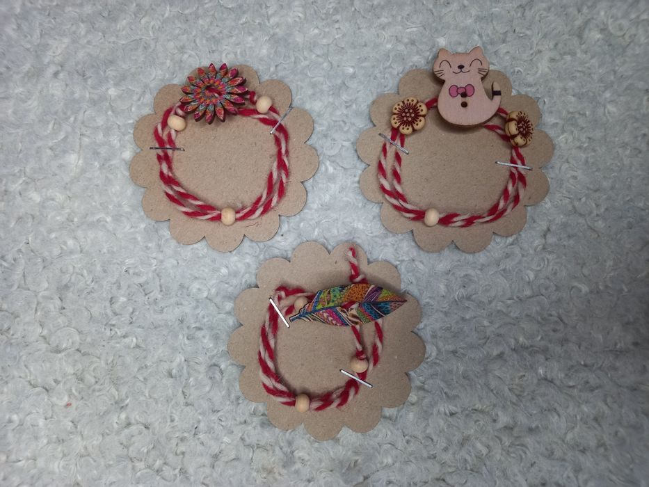 Мартеници от вълна 50 цента