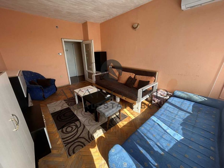 Дава се под наем Двустаен апартамент в Пловдив, Кършияка - 60 кв.м за 281 € - Снимка #1