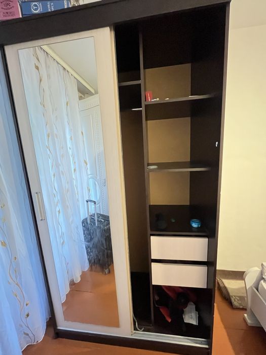 Продам шкаф-купе