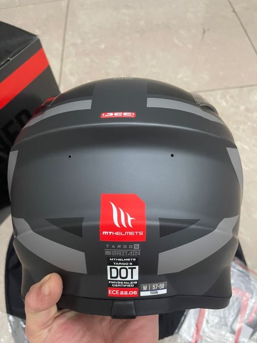 Продам новый шлем