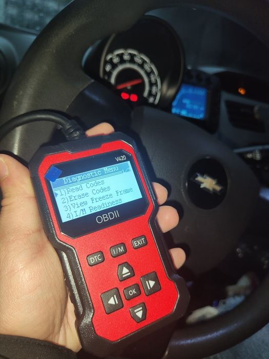 Scanner diagnoza OBD - cu ecran ușor de utilizat multi marca
