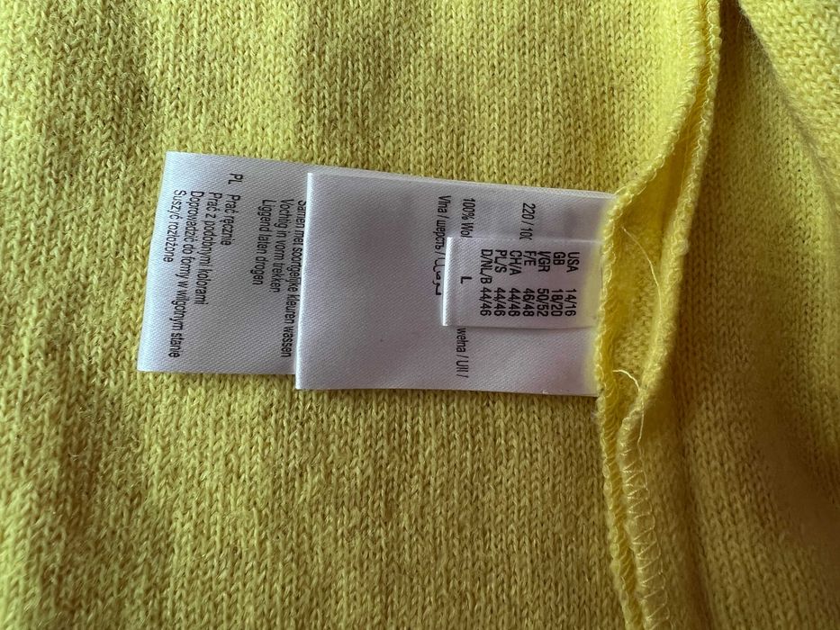 Жакет. Пуловер размер немски 44-46, wool 100%. CINALAURA.