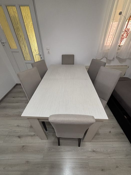 Masa extensibila cu 6 scaune