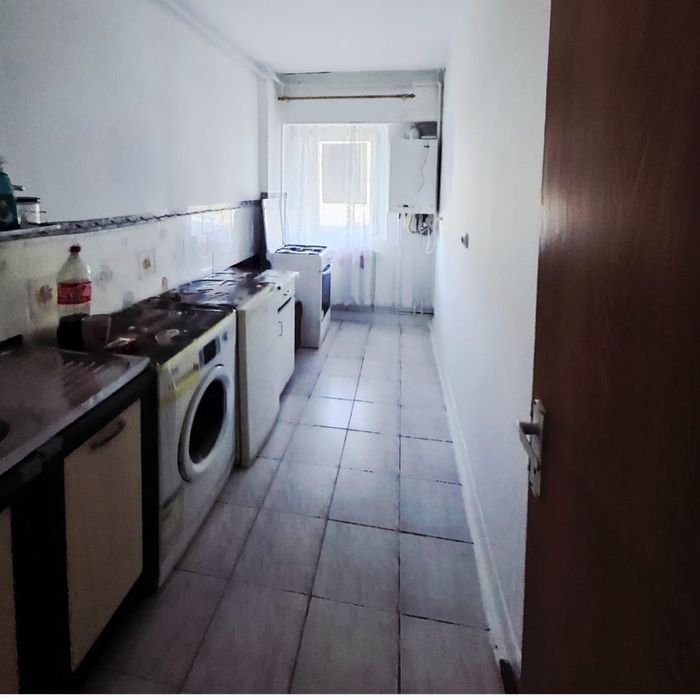 Chirie garsoniera parter