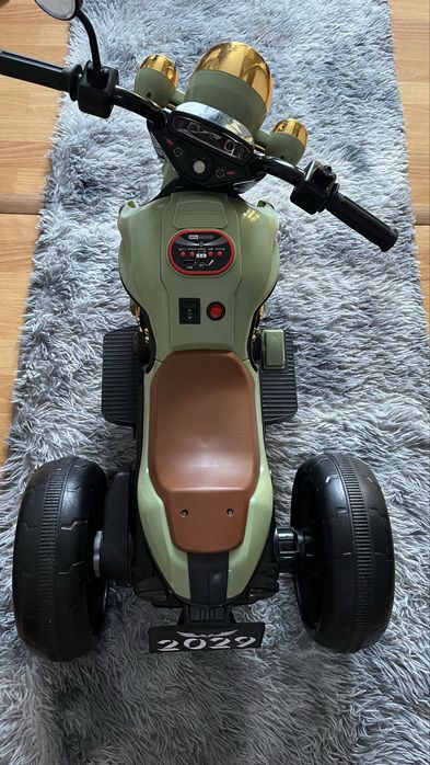 Продам мопед на акуммуляторе