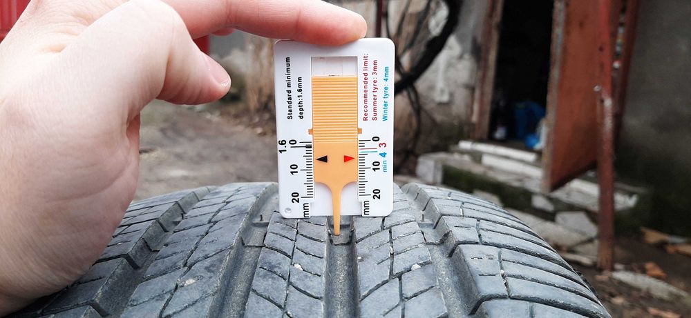Anvelope Vara Hankook Dynapro 235/60R16 100H