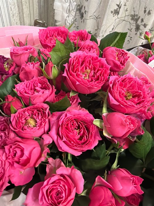 Букеты, кустовые розы