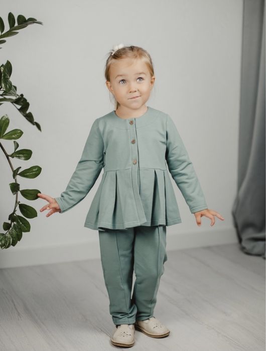 Костюм для девочки р-р 86