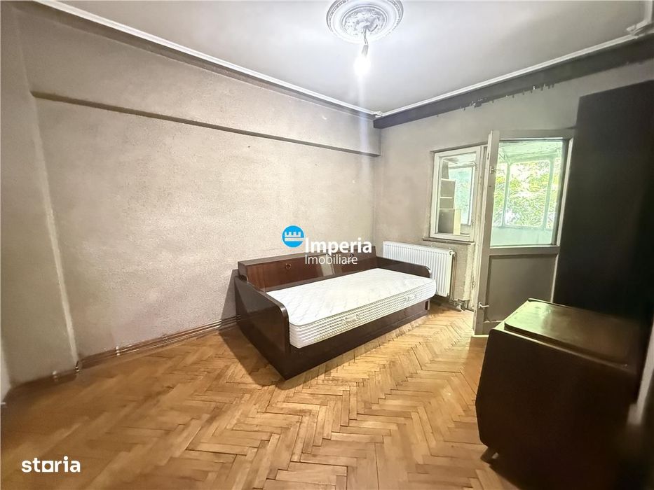 Apartament 3 camere Podul de Fier