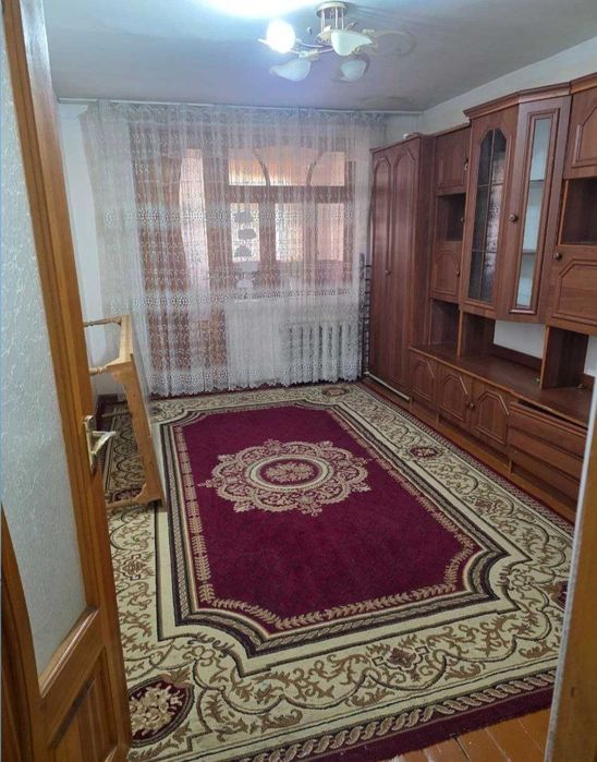 Mirzo Ulugʻbek Ekobazar oldida 2 xona kv ijaraga beriladi