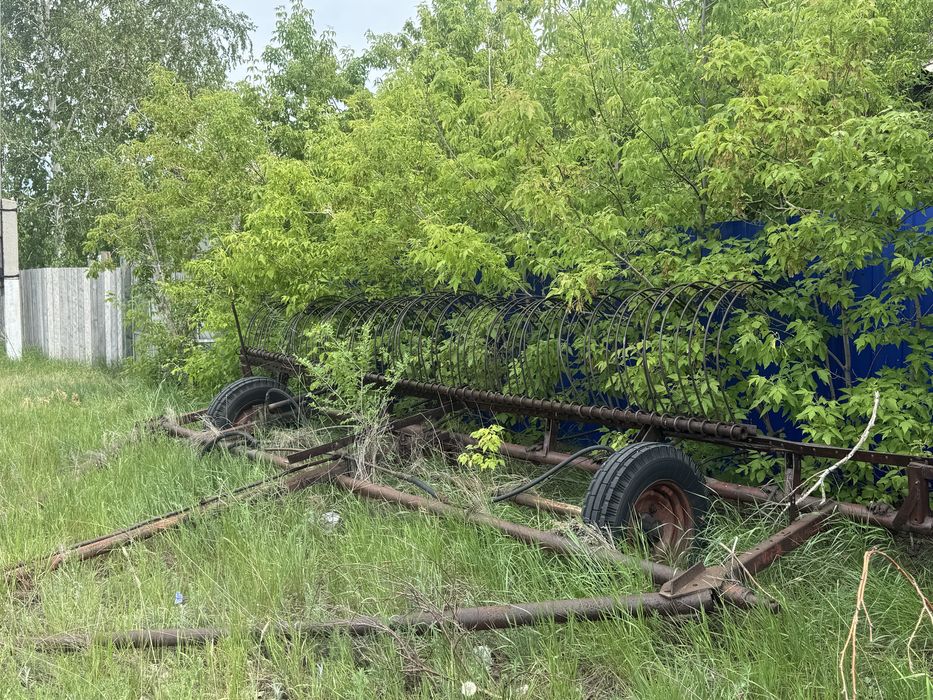 Трактор,тележка,грабли,циркулярка