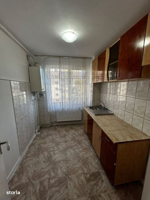 Apartament 2 camere, 46 mp. etaj 6 cu lift, Zona  Spitalul TBC