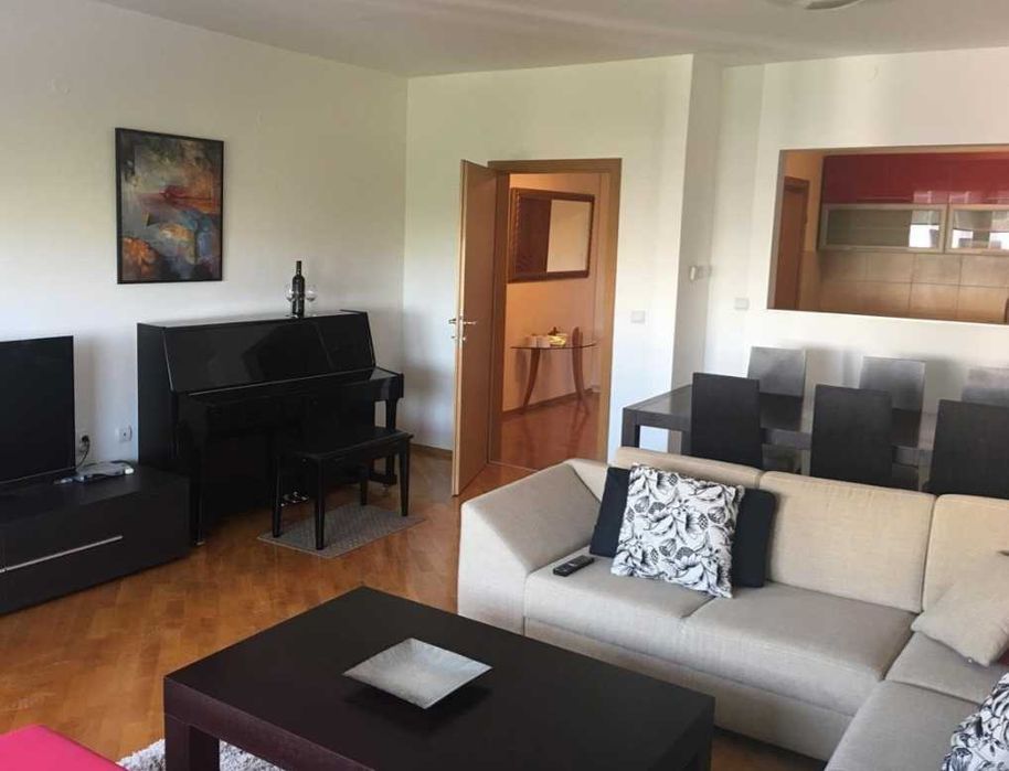 Дава се под наем Тристаен апартамент в Пловдив, Изгрев - 83 кв.м за 86500 € - Снимка #1