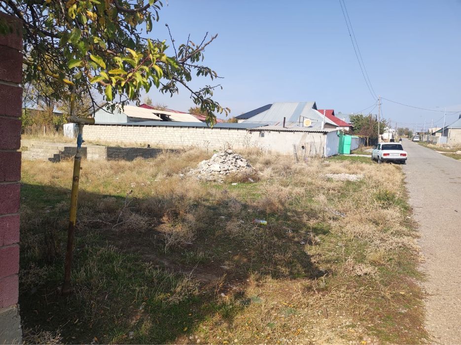 Продаеться участок 15 соток