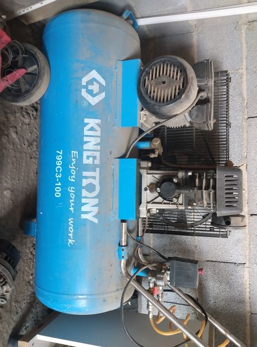 Компрессор ваздушныи