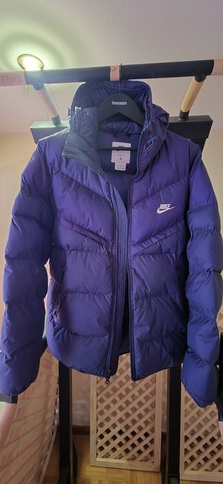 Яке Nike Storm Fit  -  L