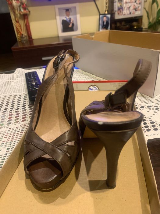 Дамски обувки  от естествена кожа - кафяви