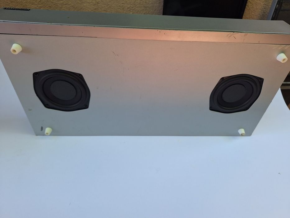 Subwoofer thx Logitech z623 doar sub ul, 2 sateliti. Bass profund 60 watt,