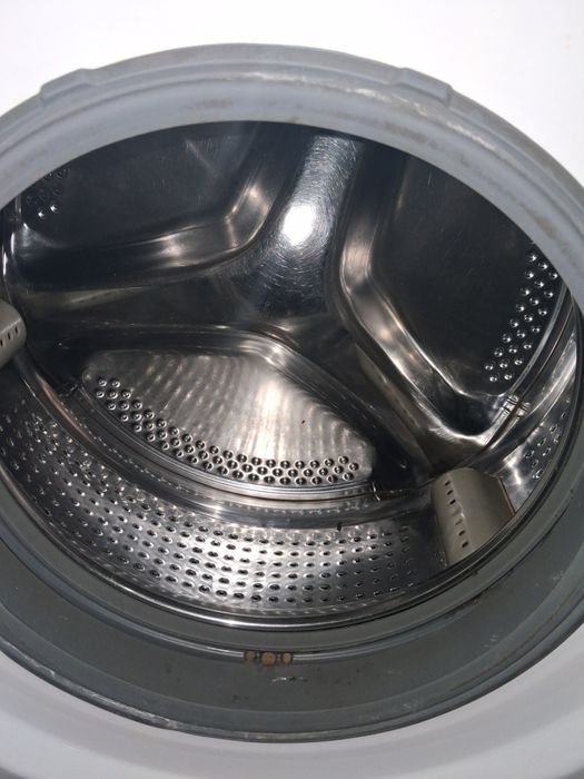 Продам стиральную машинку