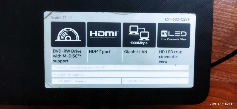 Noutbuk aspire ES 15 sotiladi