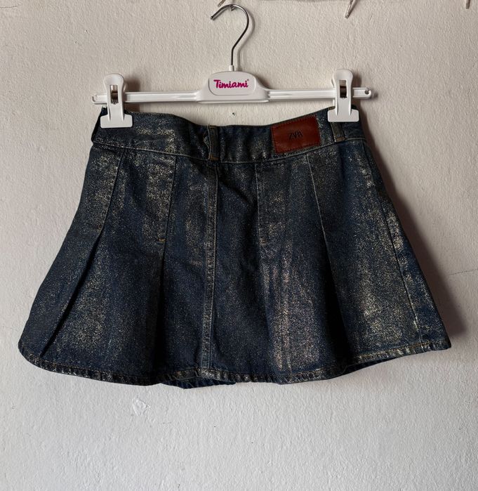 Мини дънкова пола ZARA с плисета и златен блясък