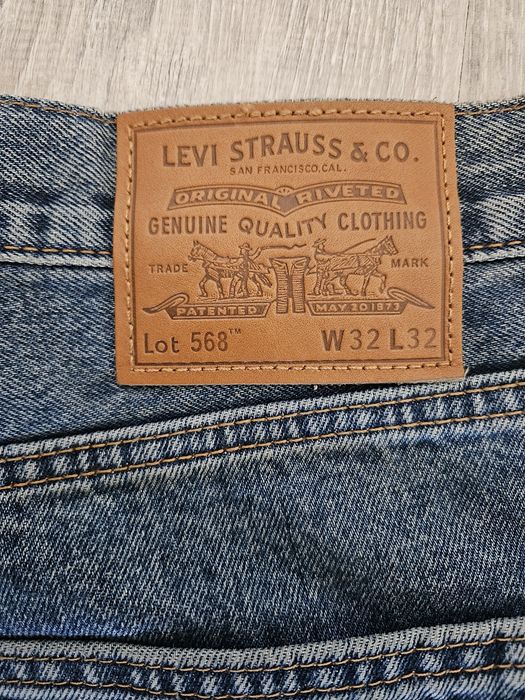 Джинсы Levi's 568