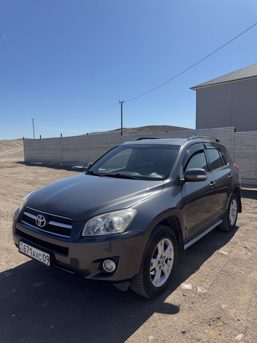 Тойота рав 4 2009