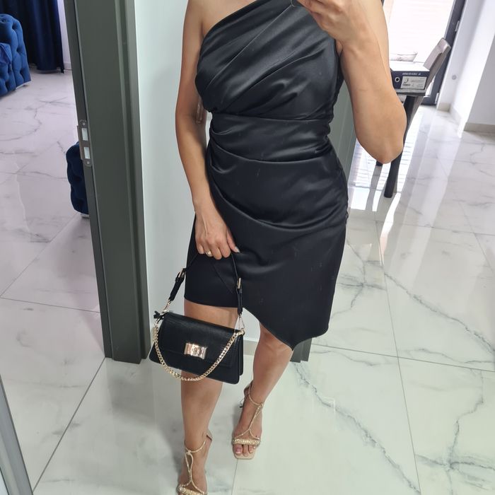 Rochie Noua cu eticheta