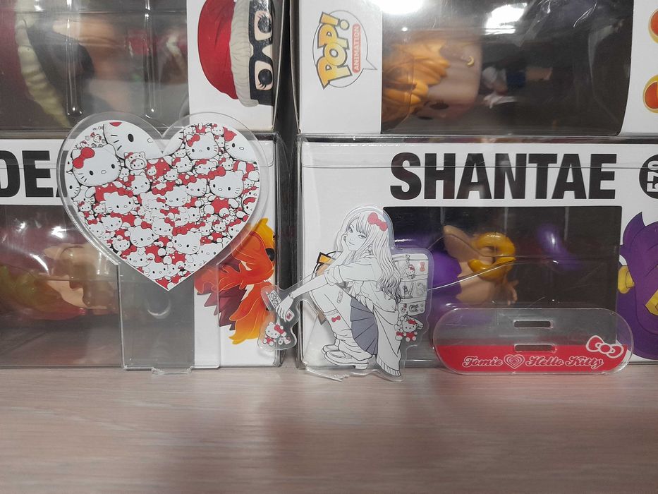 Figurina Anime Acrilica Junji Ito x Hello Kitty - Tomie