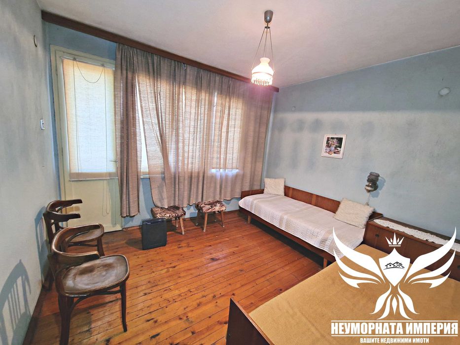 Дава се под наем Четиристаен апартамент в Асеновград - 105 кв.м за 354.96 € - Снимка #3