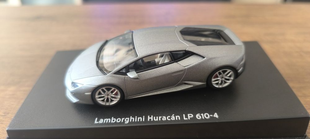 Lamborghini Huracán LP 610-4 (1:43) AUTOart – За ценители!