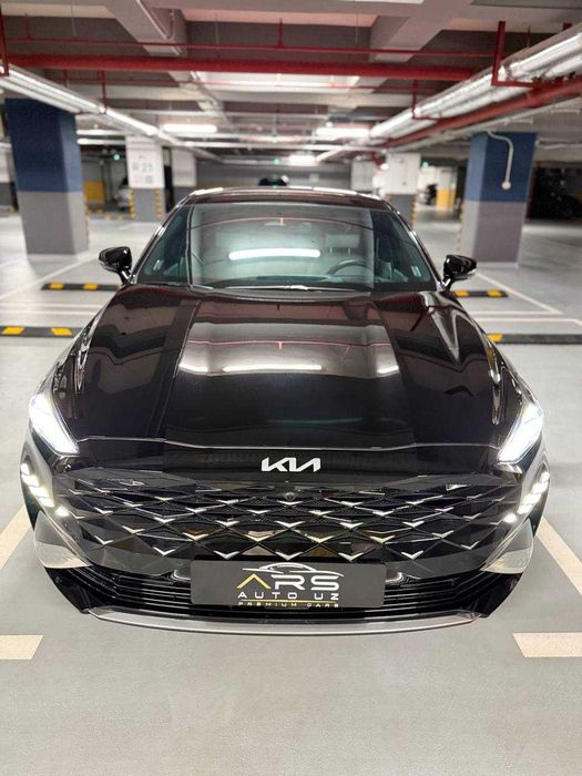 Kia K8 Signature 2024г! 24.000 км! Чистая краска! 3.5 АТ фулл! Чистая!