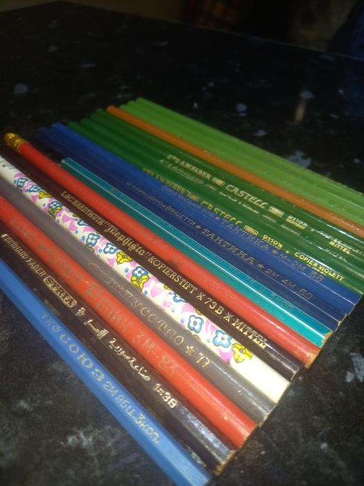 Карандаши времён СССР графитовые антиквариат