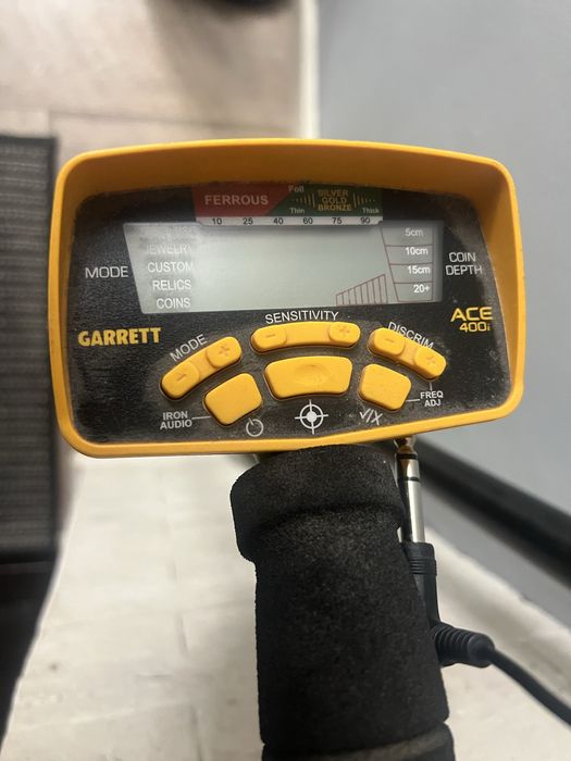 Металлоискатель Garrett i400