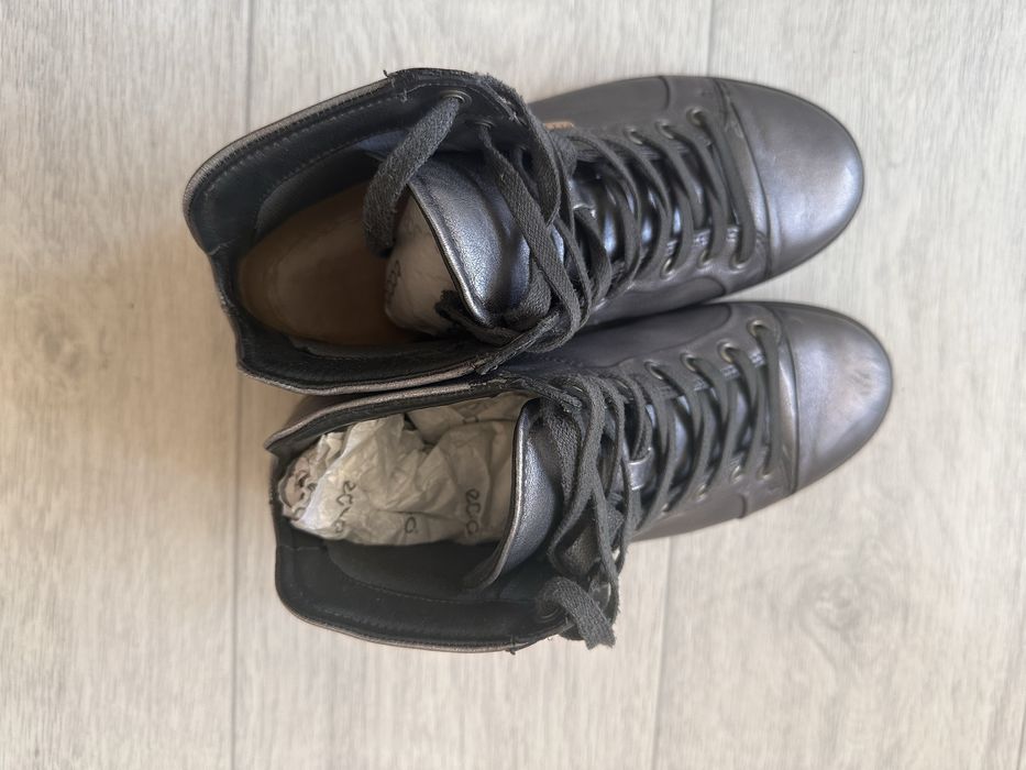 Ботинки Ecco р.39