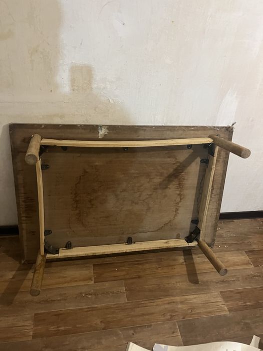 Отдам мебель даром