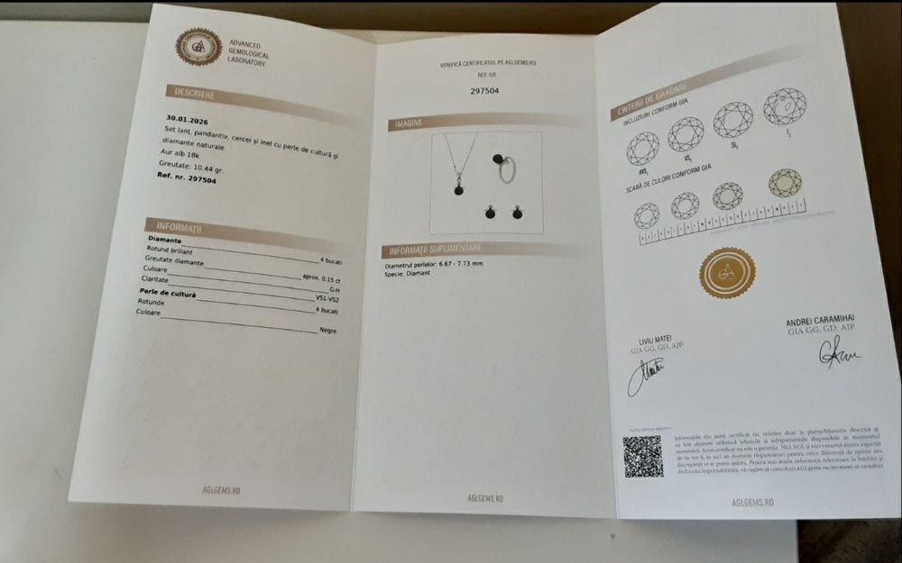 Set aur alb 18k cu diamante naturale si perle