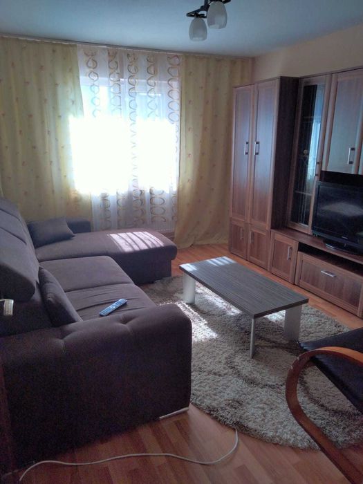 Garsoniera de inchiriat