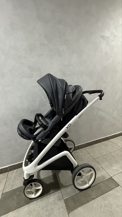 Продам колсяску riko 3
