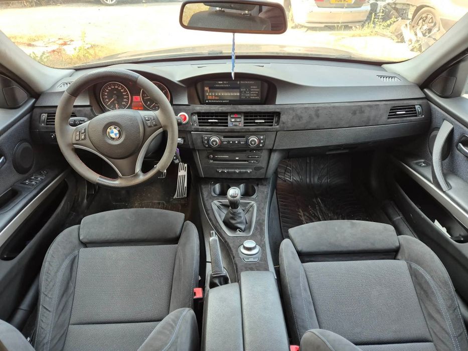 BMW E91 330XD 231кс HiFi нави рекаро навигация ръчка комби НА ЧАСТИ!