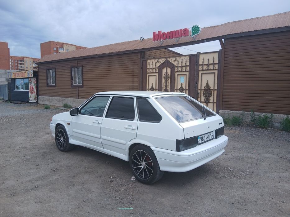 Продам ваз 2114 на полном ходу.