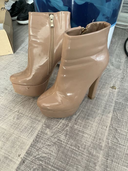 Продаю полусапожки осень весна