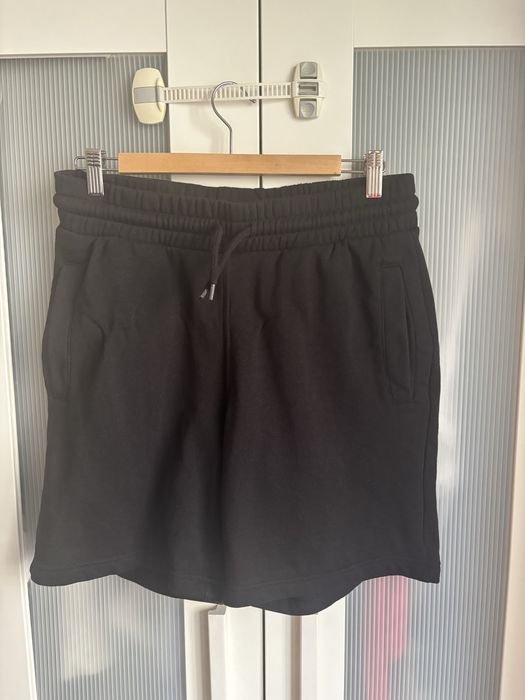 Pantaloni scurti din molton H&M barbati masura S