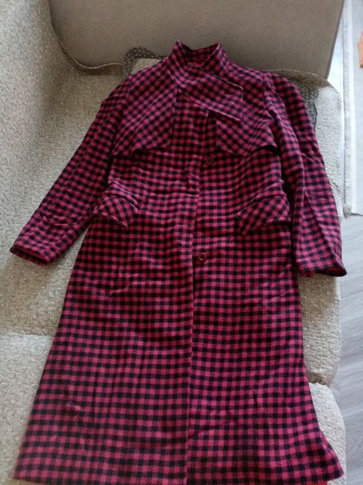 пальто зимнее в отличном состоянии