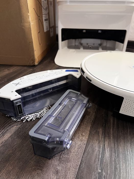 Yeedi Mop Station Pro – робот прахосмукачка + моп, почти нов, с кутия