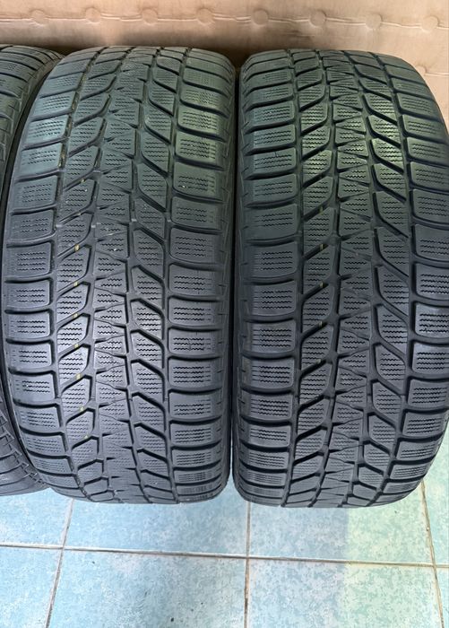 235/50/19 99H - 4 buc M+S Bridgestone Blizzak