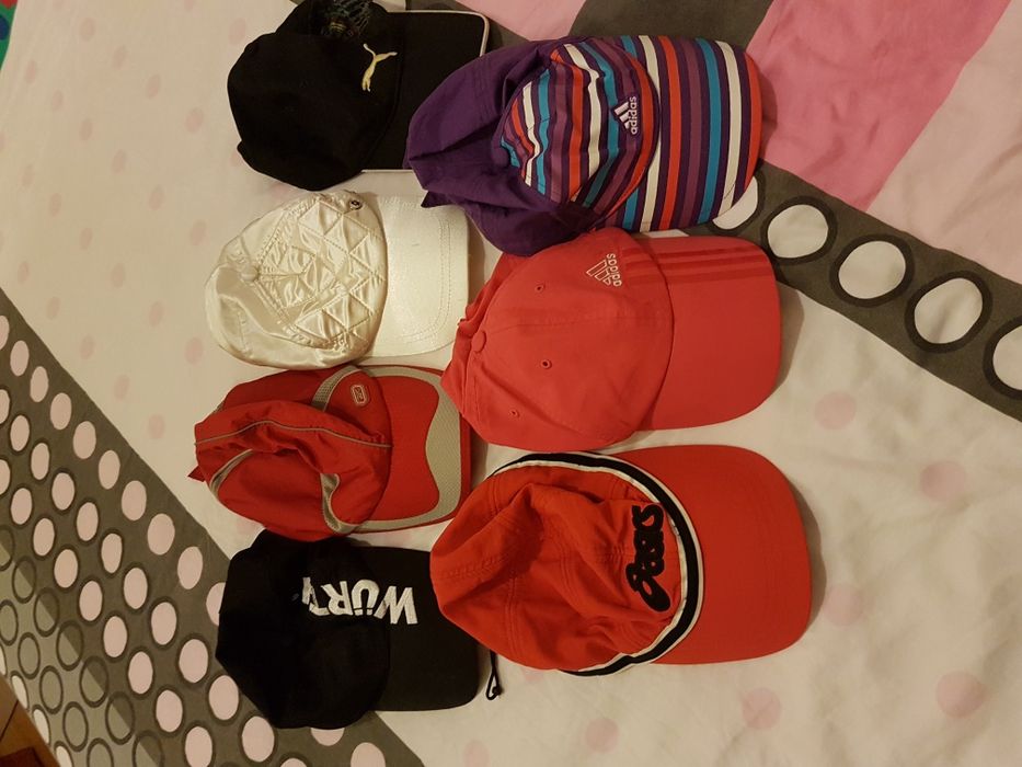 Шапки Adidas, Asics, Lotto, Puma, Reebok и др.