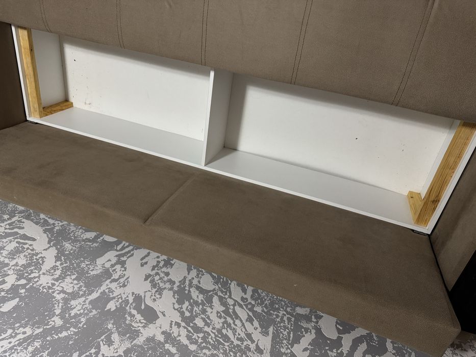 Продам диван срочно