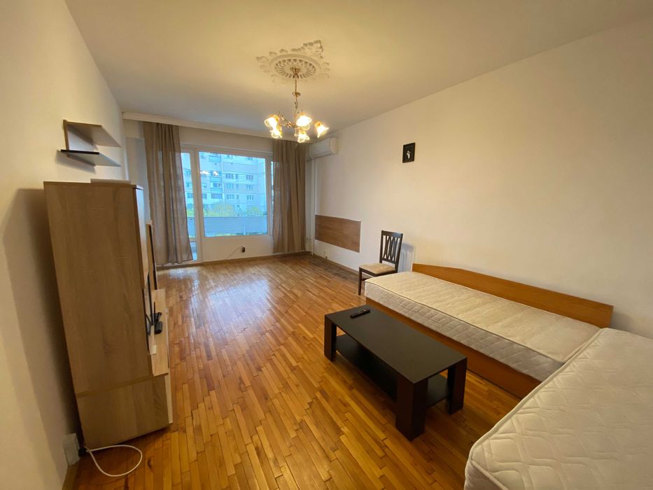 Дава се под наем Двустаен апартамент в София, Мусагеница - 65 кв.м за 565 € - Снимка #2